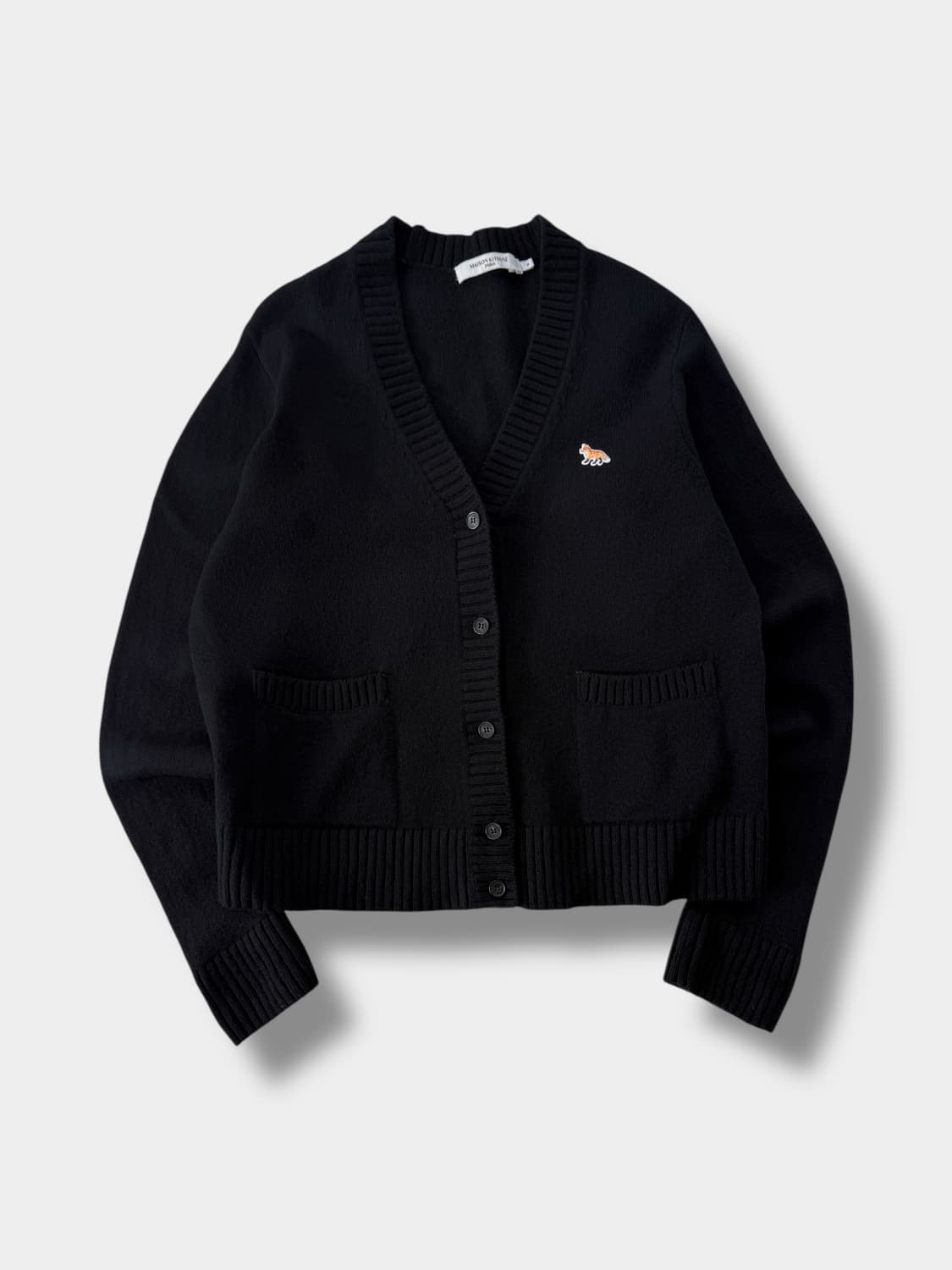 메종키츠네 루즈핏 베이비폭스로고 블랙 가디건 상품이미지1