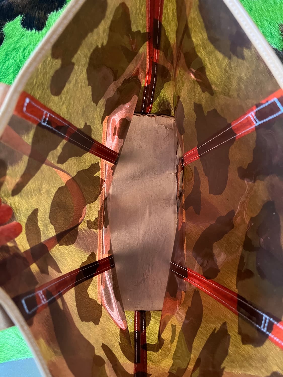 Vtg Real Cowhide Leather & PVC Camo Bag 상품이미지8