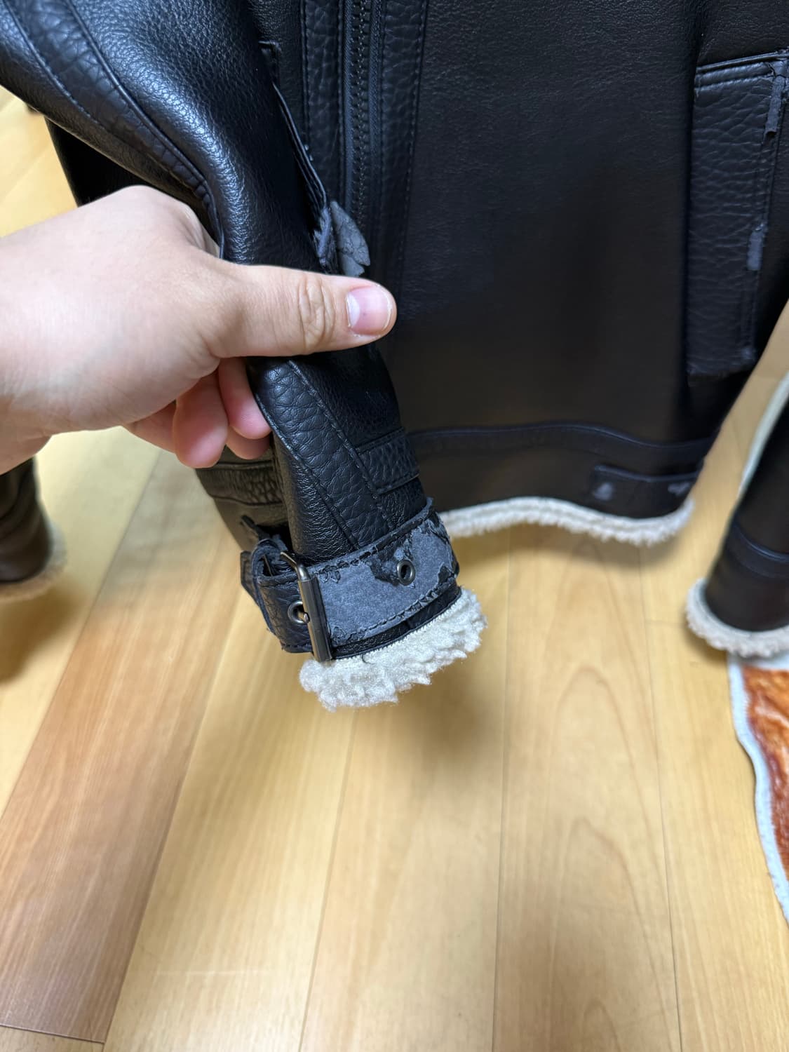 더레스큐 쿠마나 무스탕 L 상품이미지5