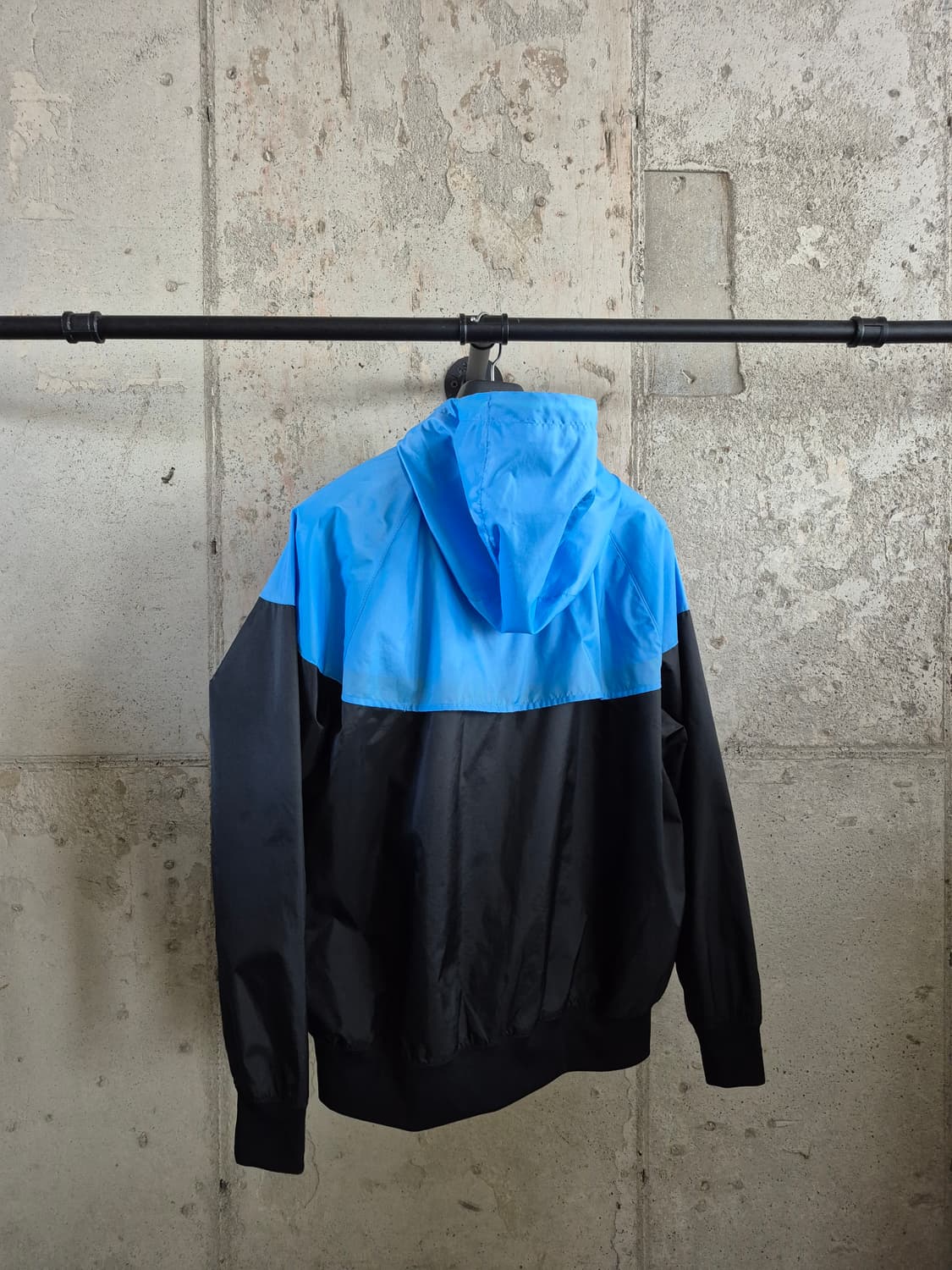 나이키 윈드러너 후드바람막이 상품이미지4