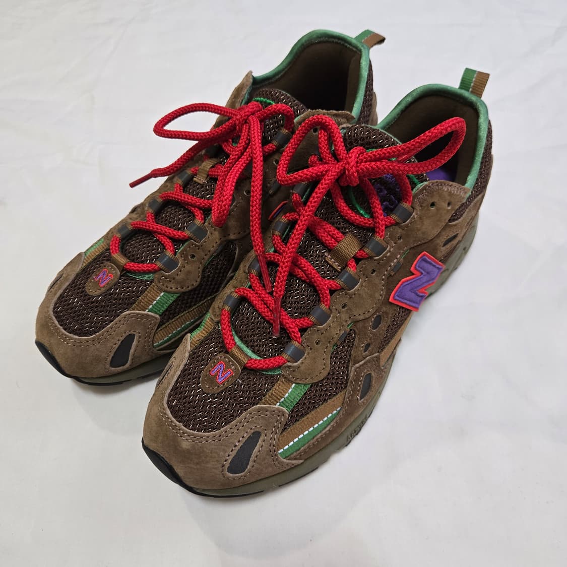 뉴발란스X스트레이 랫츠 827 수어 스톰퍼스 상품이미지1