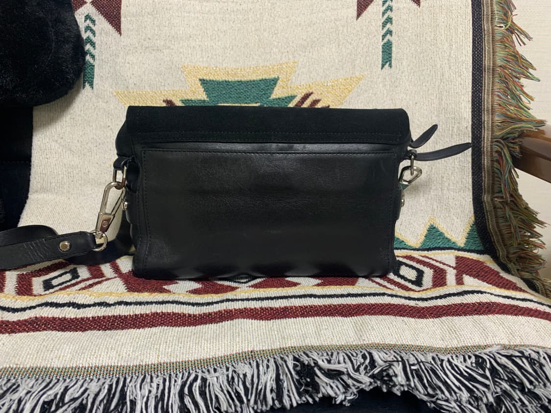 3.1 PHILLIP LIM 필립림 블랙레더/스웨이드 크로스백 상품이미지4