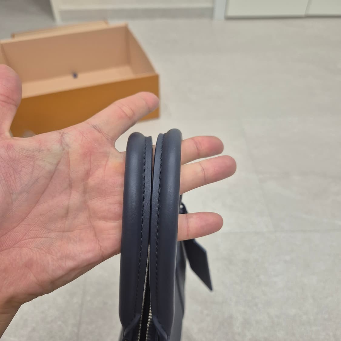 루이비통 에어로그램 서류기방,브리프케이스 미사용 선물가능 영수증제외풀박 상품이미지4