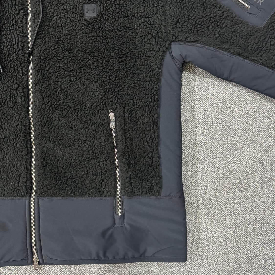 언더아머 추동 쉐르파 비숑부클 집업자켓 상품이미지4