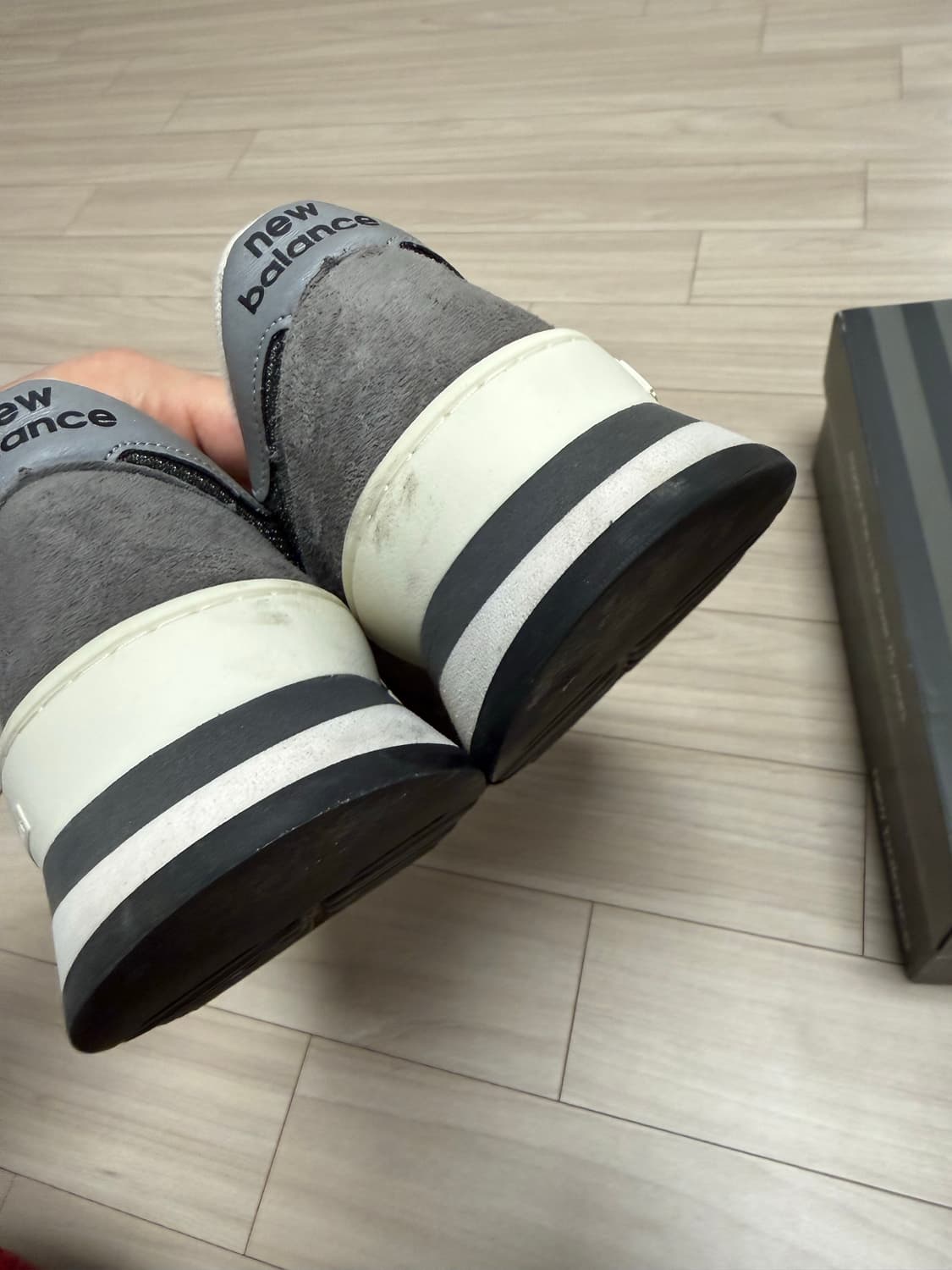 뉴발란스 990v1gry 285 상품이미지4