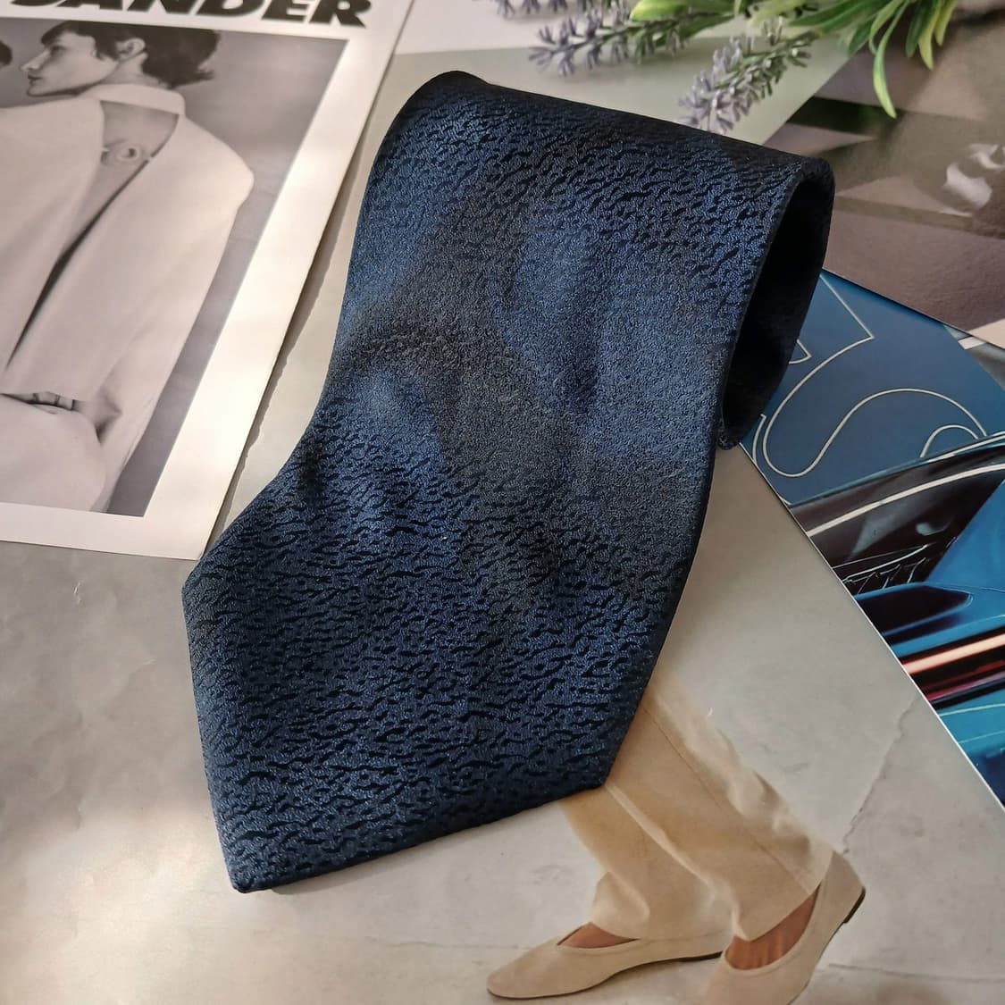 세루티 실크 네이비 텍스처 넥타이 9.9cm A+등급 A19339
 상품이미지4