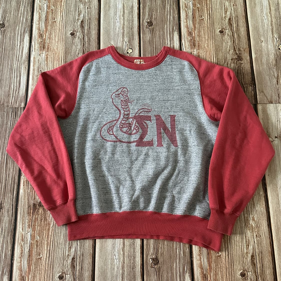 화이츠빌 투톤 프린팅 스웻셔츠 XL사이즈 상품이미지1