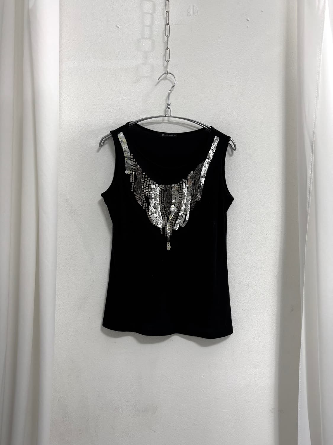 Sequin Sleeveless Top 상품이미지1