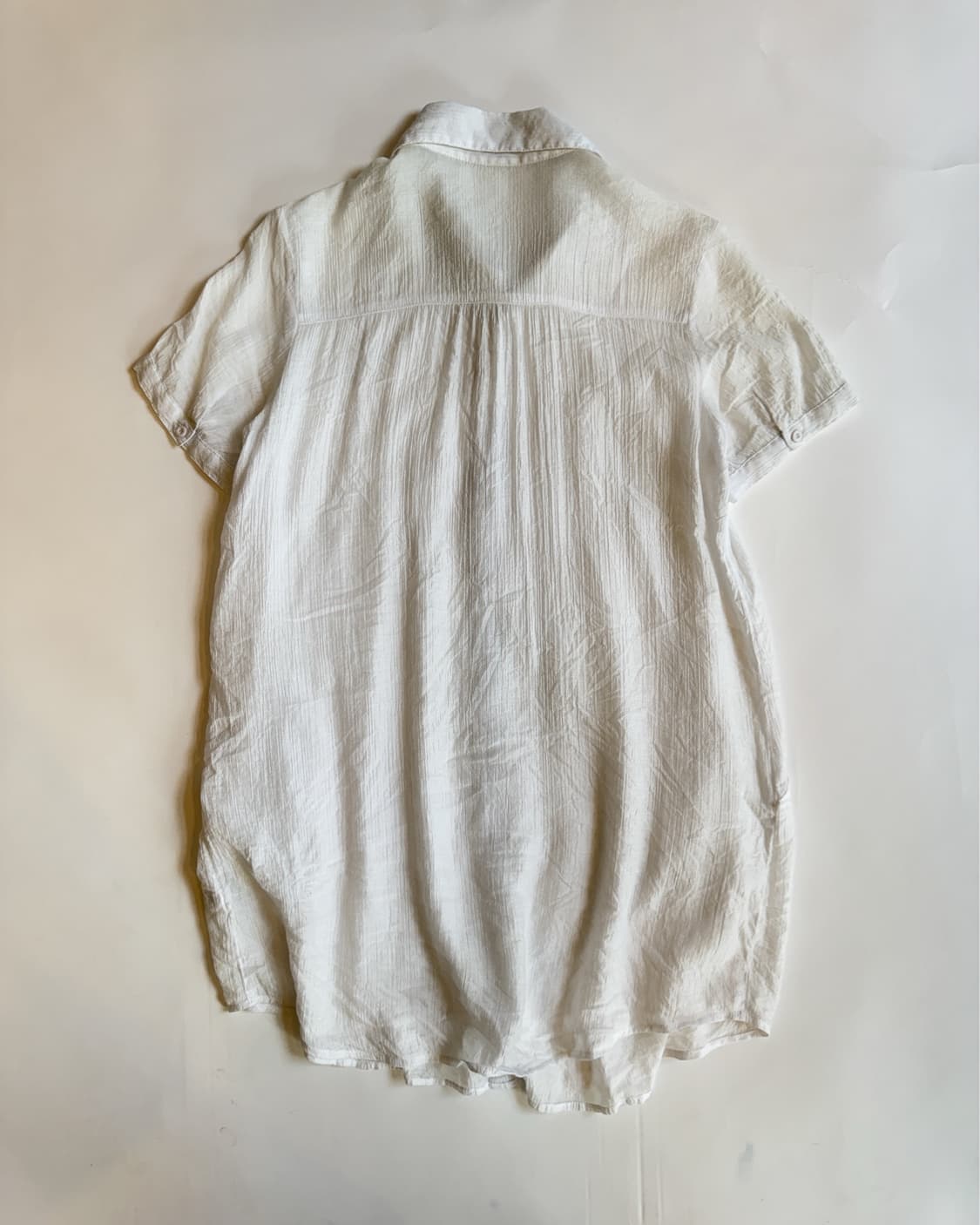 WHITE PLEATED SHORT SLEEVE BLOUSE   상품이미지4