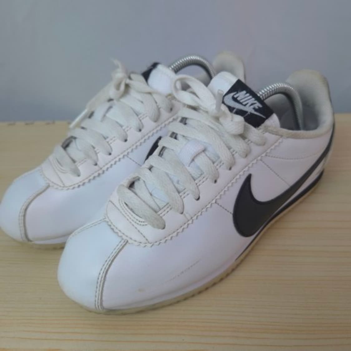 240 나이키 코르테즈 운동화 검흰 스니커즈 상품이미지1