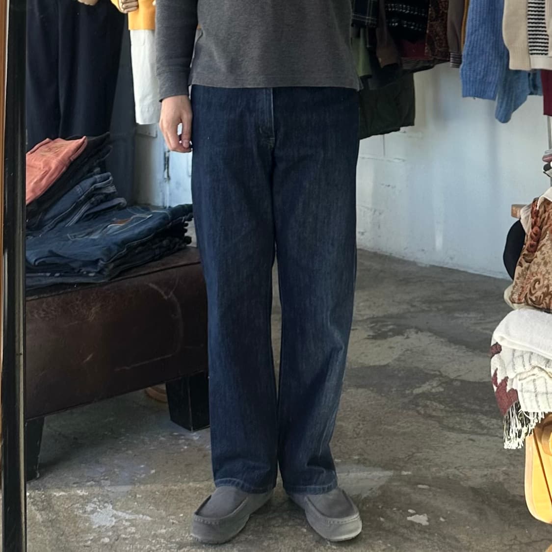 (착용컷) EDWIN 404 데님 팬츠 (남성용 31) 상품이미지3