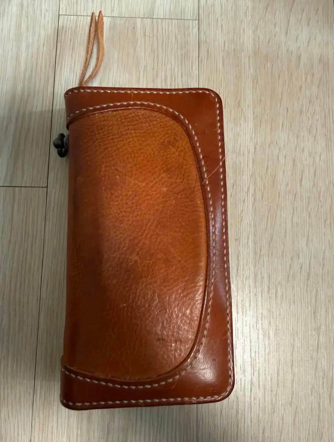 레더키메라 가죽 에이징장지갑 상품이미지1