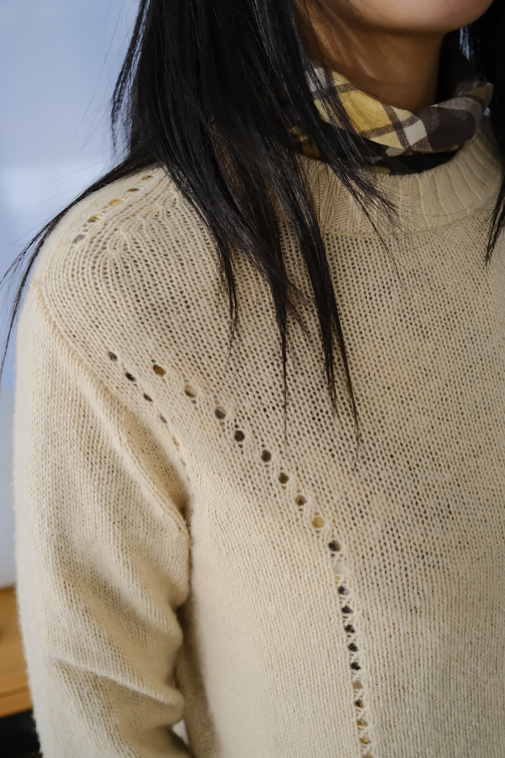 Cashmere back button cardigan 상품이미지5