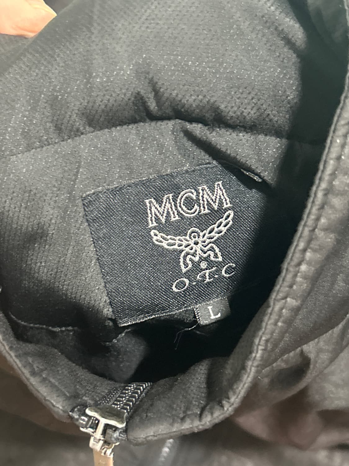 MCM 올오버 로고 빈티지 바람막이 자켓 상품이미지4