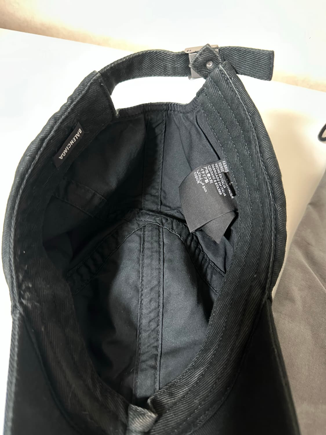 발렌시아가 다이에그널 볼캡 L사이즈 상품이미지3