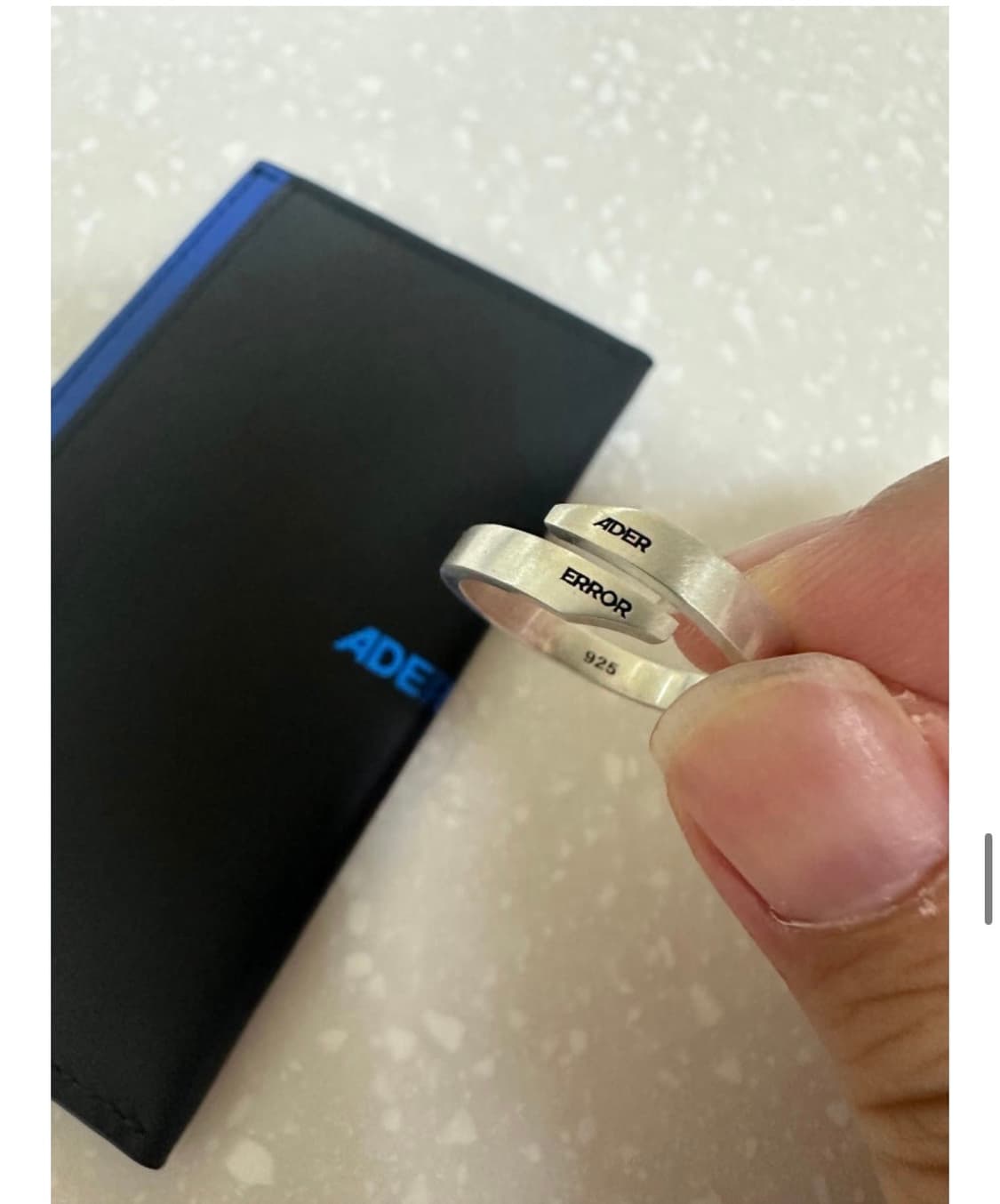 아더에러 10주년 반지 지갑 구매합니다 상품이미지1