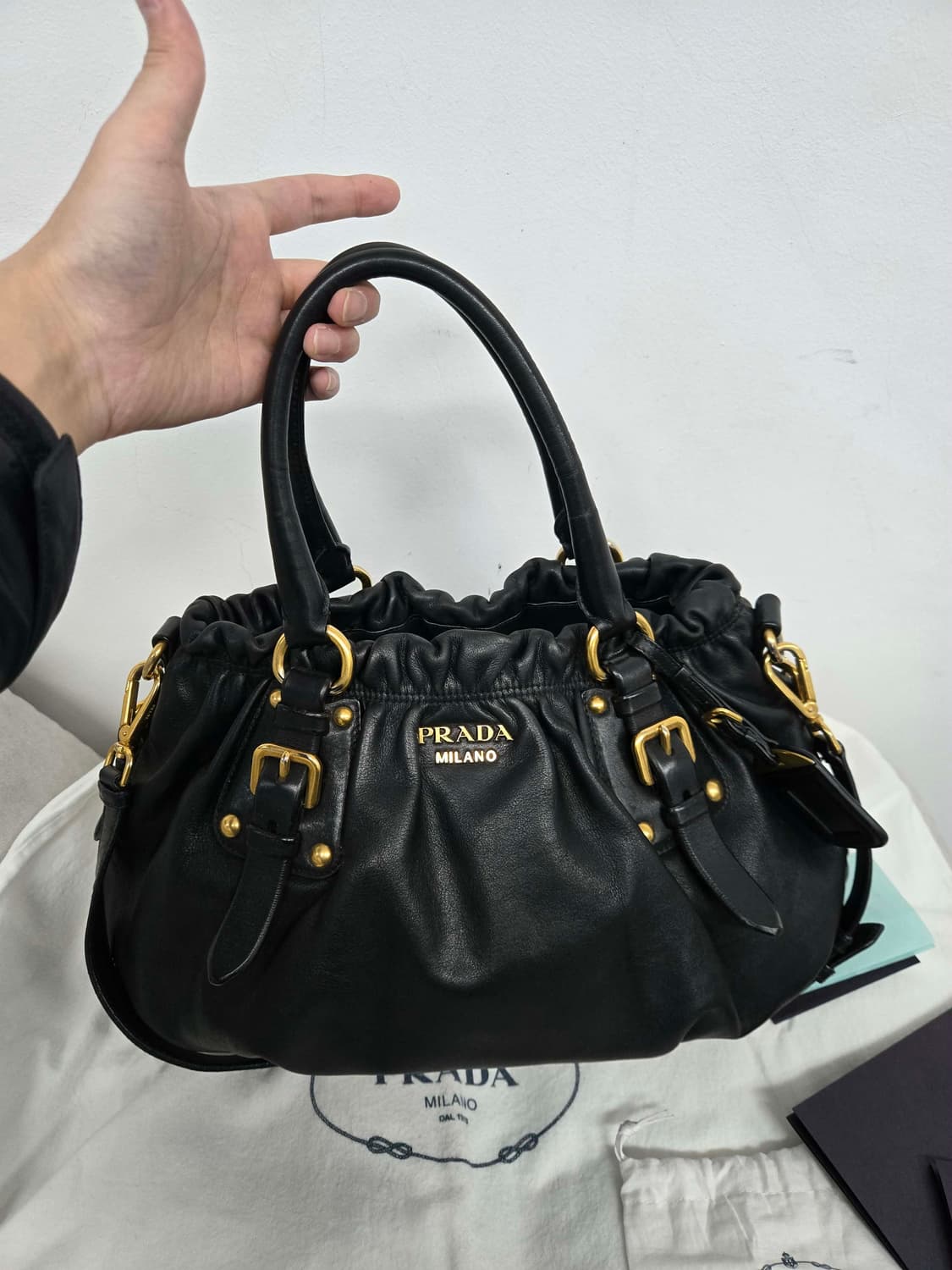[보증서 정품]프라다 사피아노 가죽 숄더백 상품이미지6