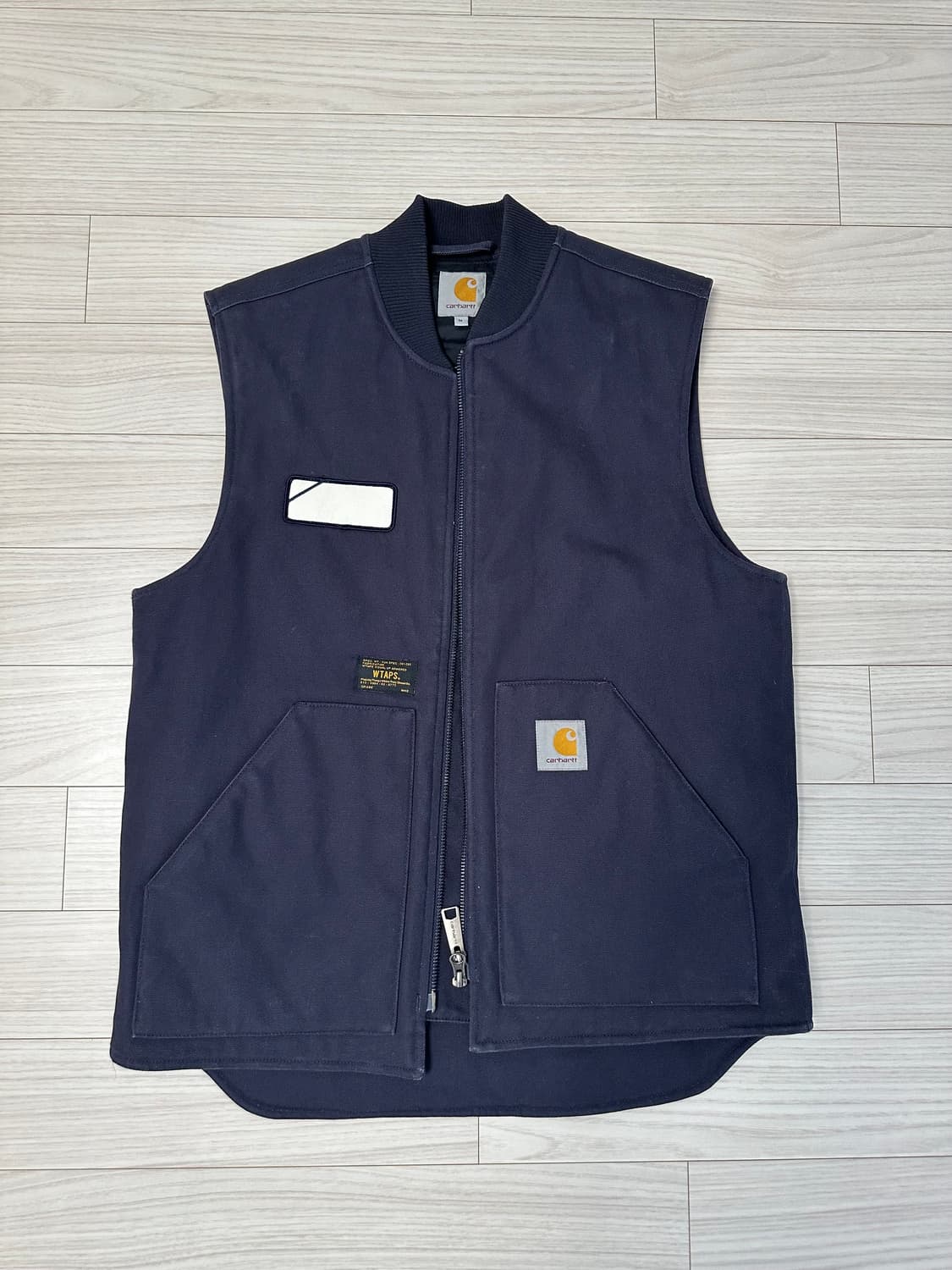 칼하트 WIP 베스트 WTAPS 콜라보 네이비 상품이미지1