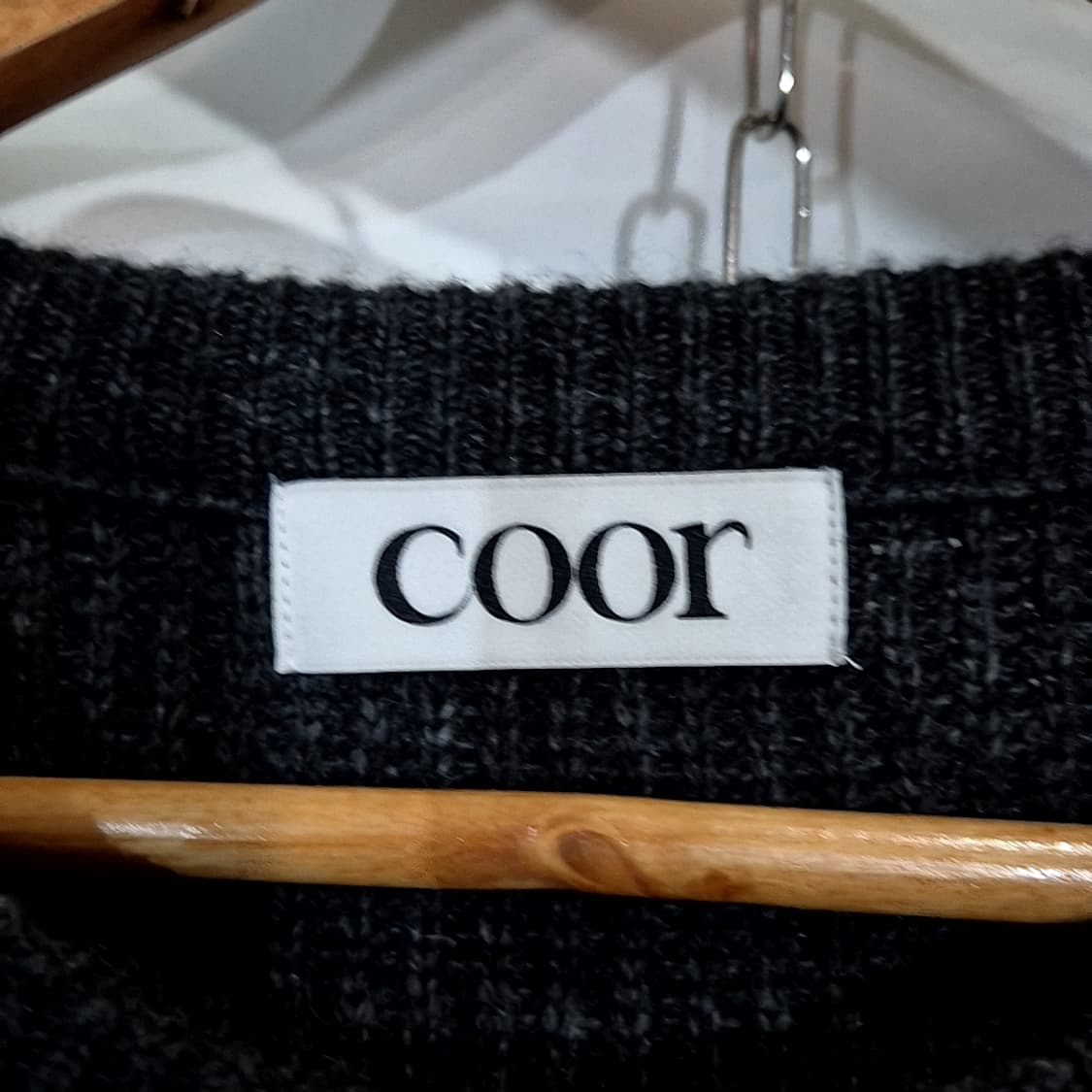 Coor 쿠어 크루넥 니트 상품이미지3