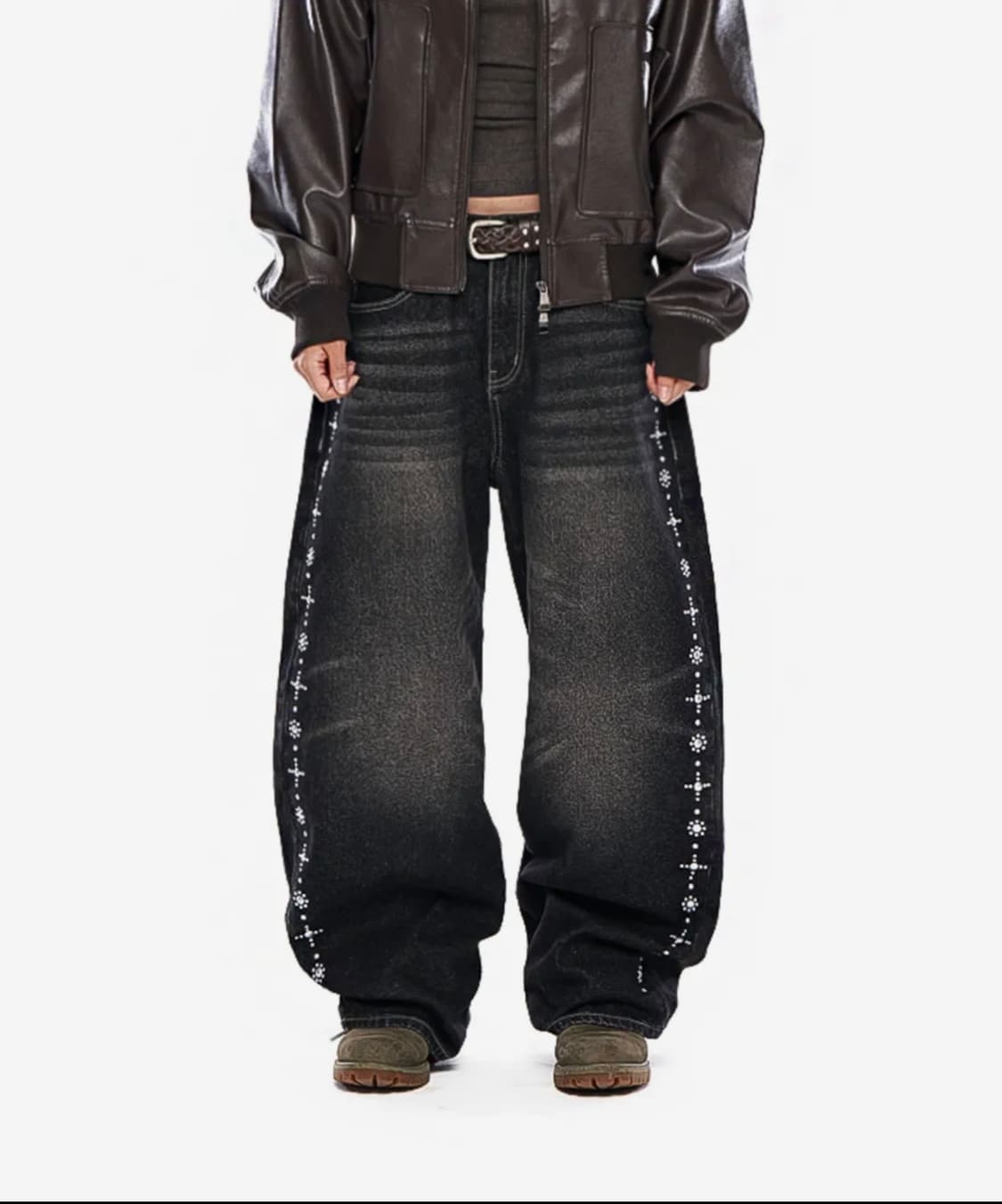 아캄 Side Rhinestone Denim Pants (Black) 상품이미지1