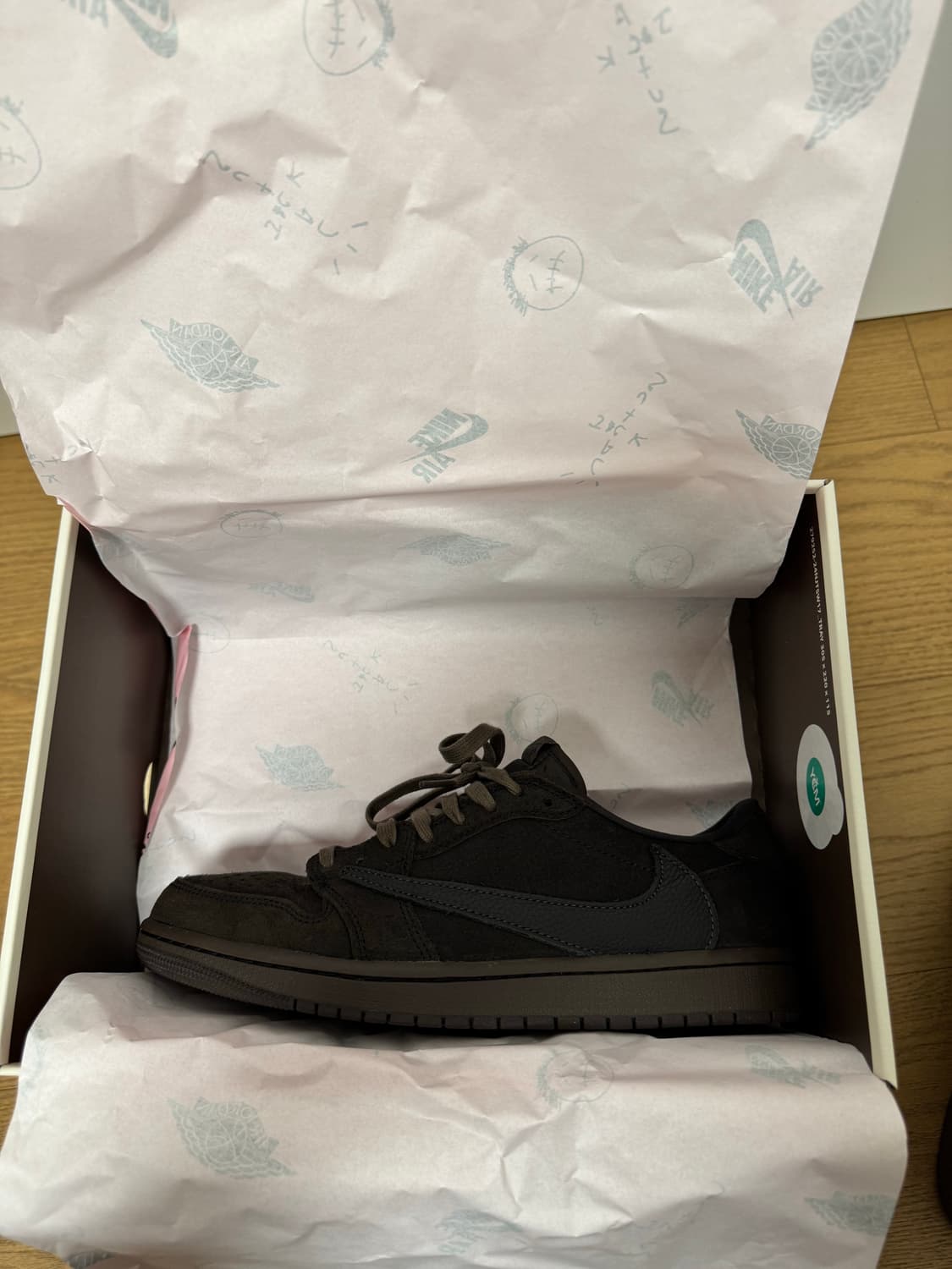 조던 1 x 트레비스 스캇 벨벳 브라운 앤 다크 모카 상품이미지6