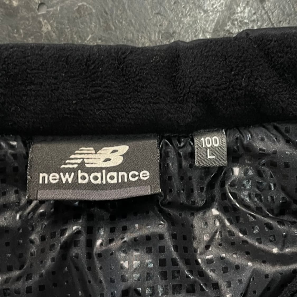 100 뉴발란스 경량패딩 상품이미지3