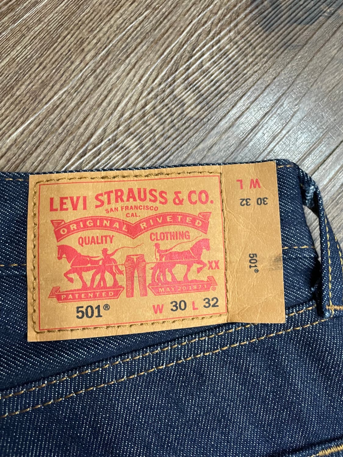 리바이스 501 오리지널진 리지드 데님 팬츠 다크인디고 생지 상품이미지9