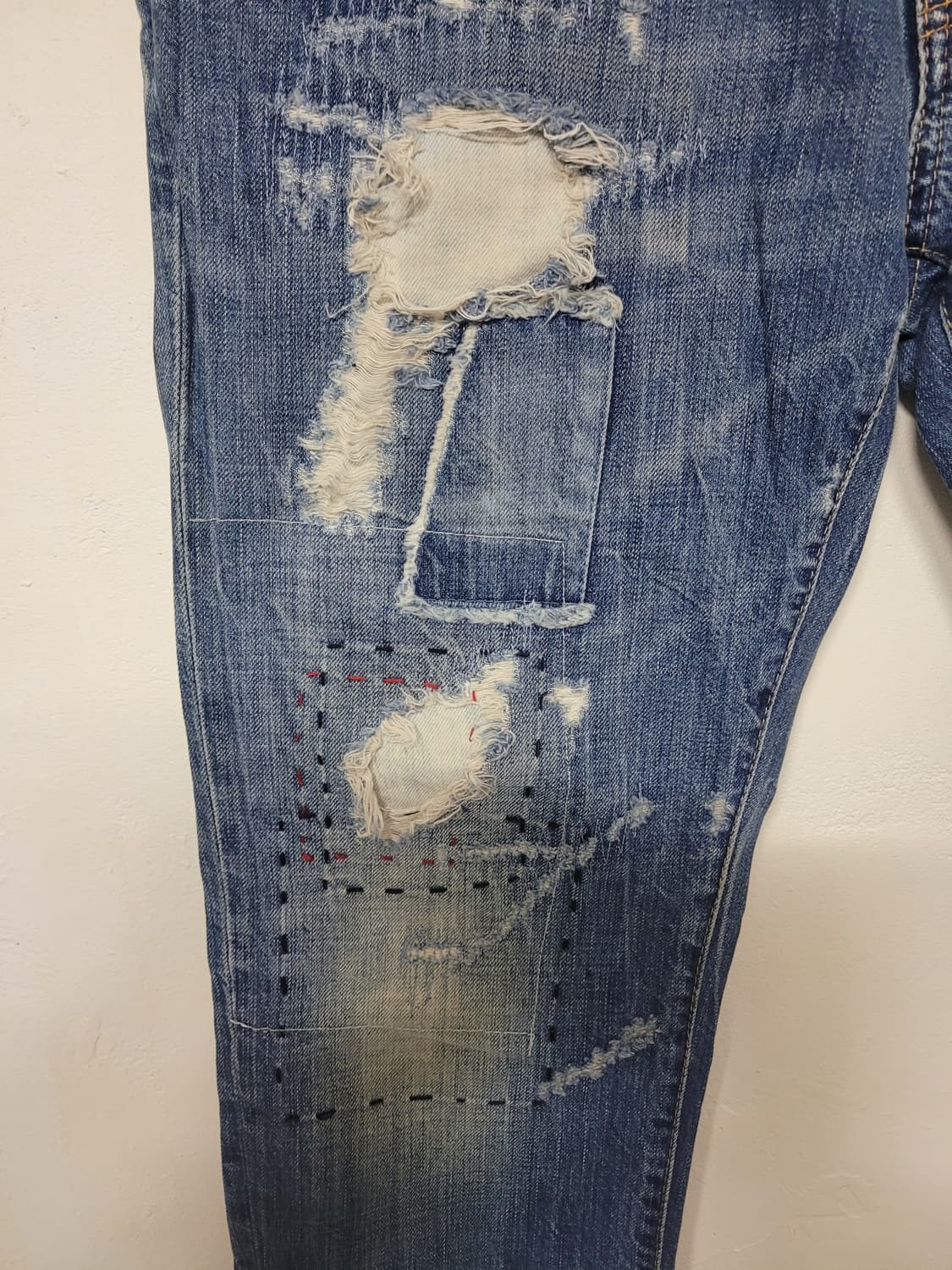 no.2  디스퀘어드2 워싱 데미지 청바지 50 상품이미지2