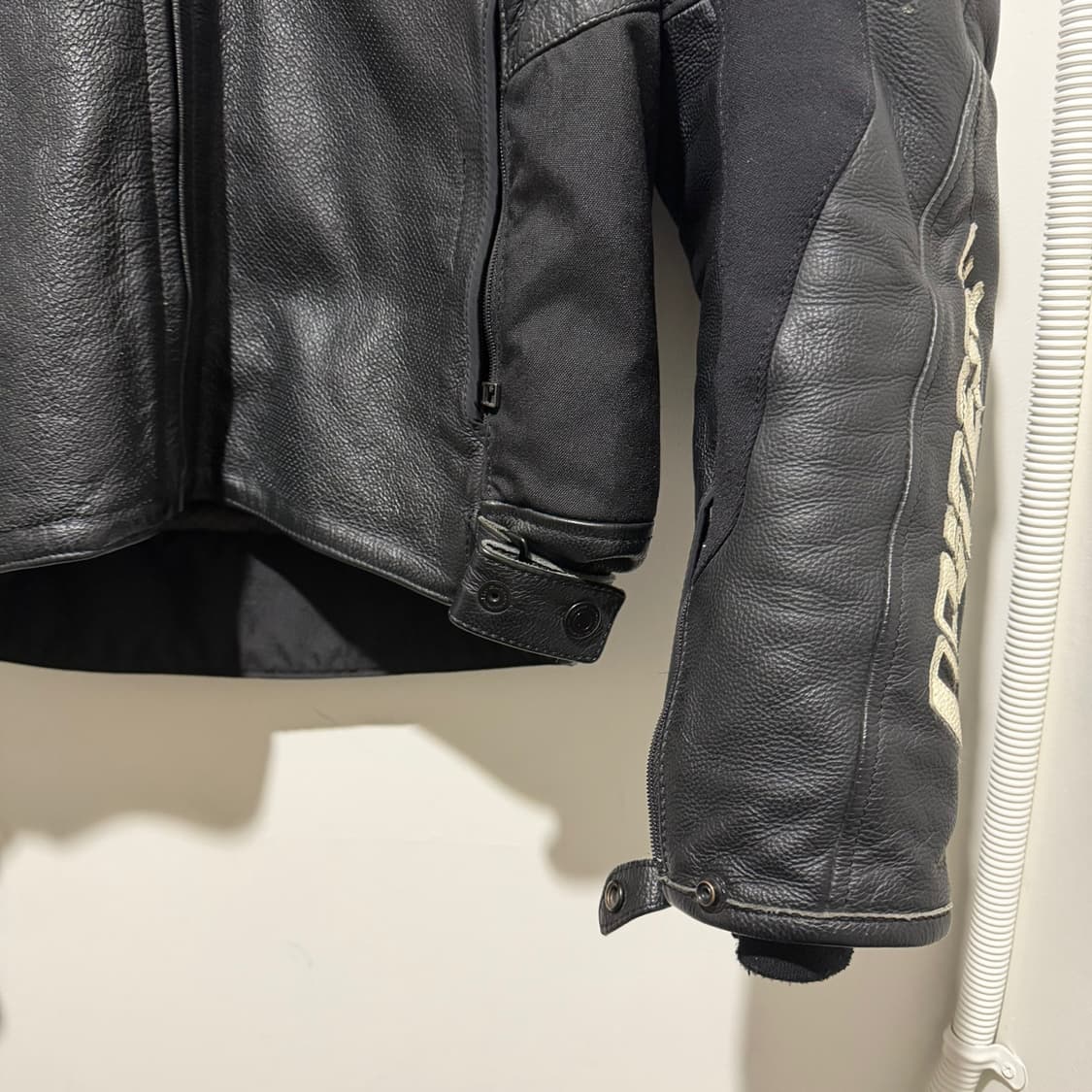 다이네즈 소가죽 바이크자켓 상품이미지4