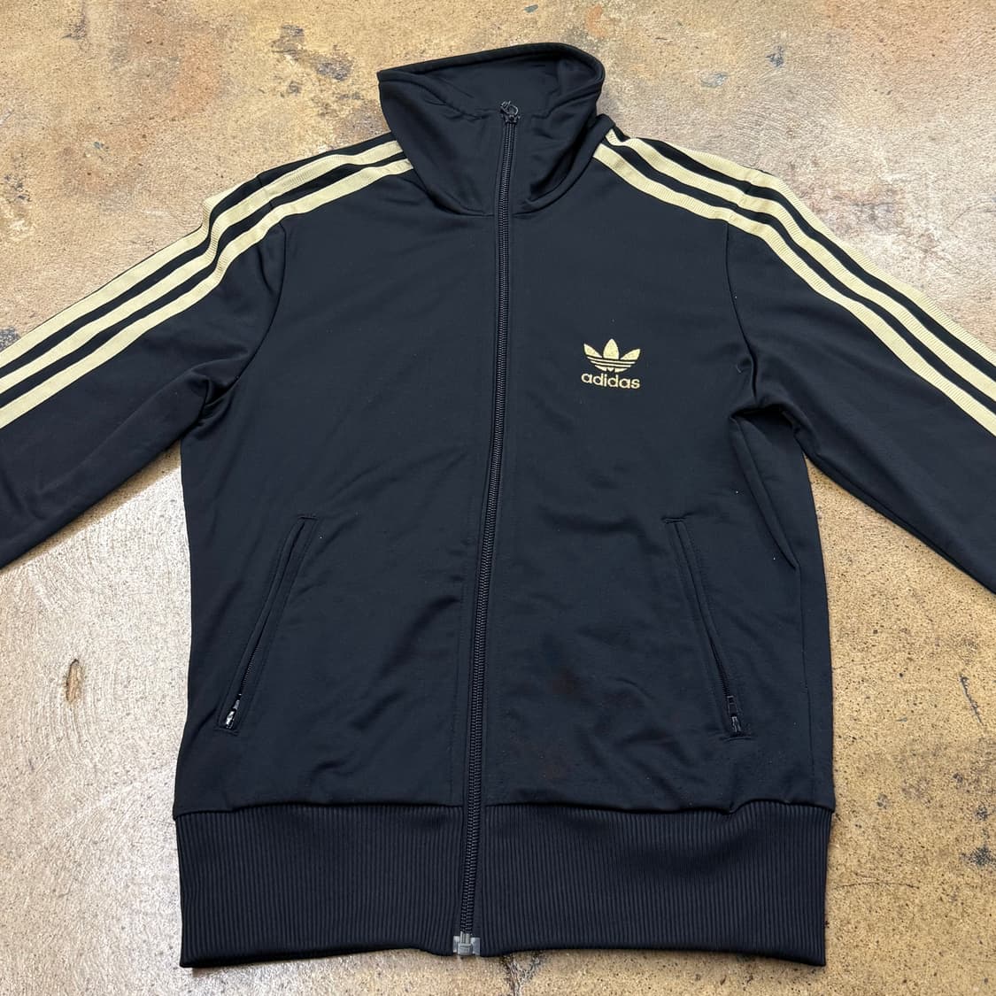 [정품/85] 아디다스 블랙 골드 삼선 트랙탑 골검 져지 b17 상품이미지3
