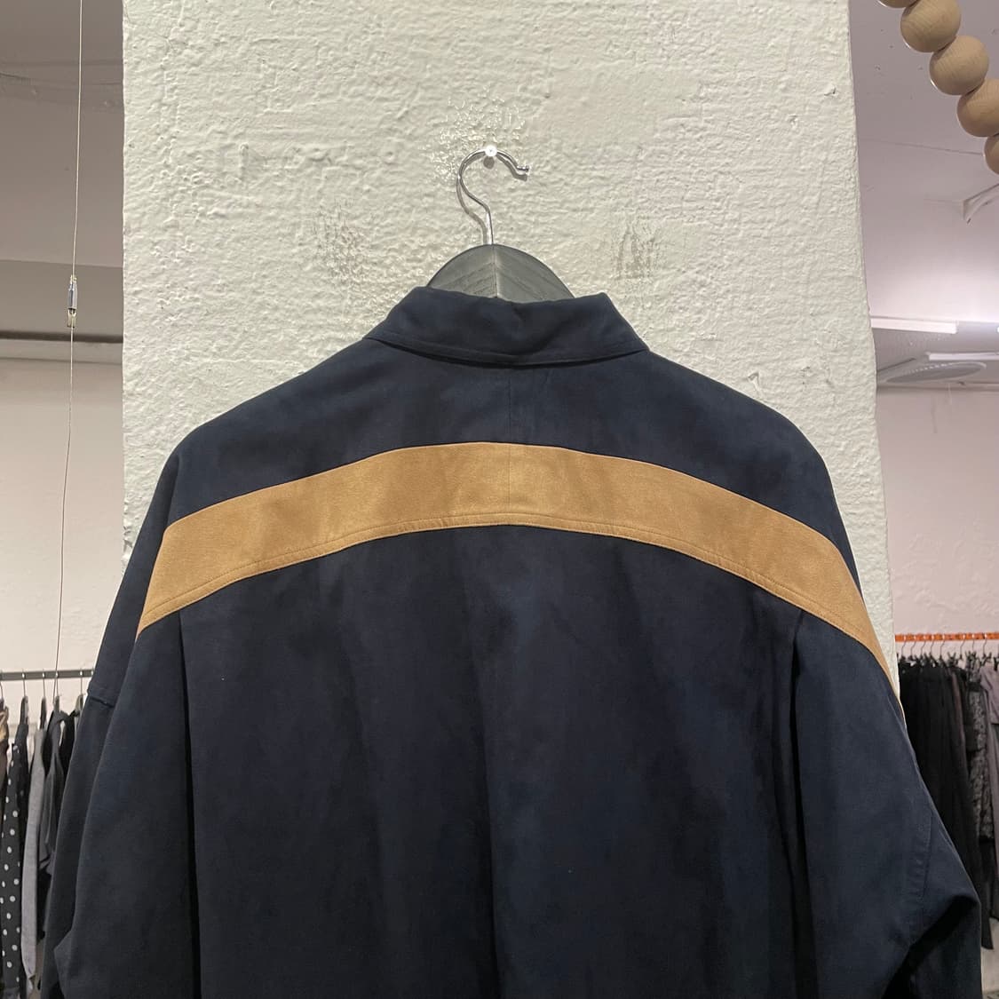 파세타즘 레더 셔츠 상품이미지2