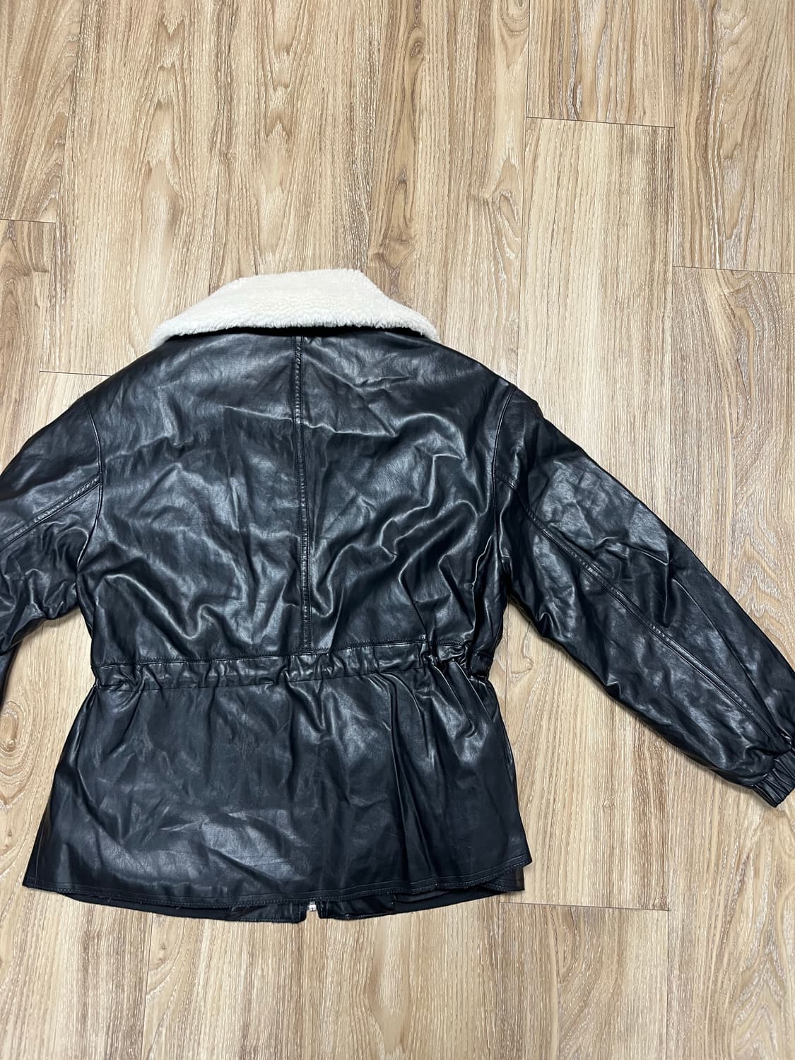 보브 구스다운 무스탕 자켓 55 상품이미지5