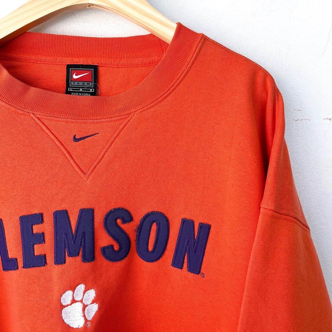 나이키 센터 스우시 NCAA 클렘슨 타이거즈 맨투맨 상품이미지4