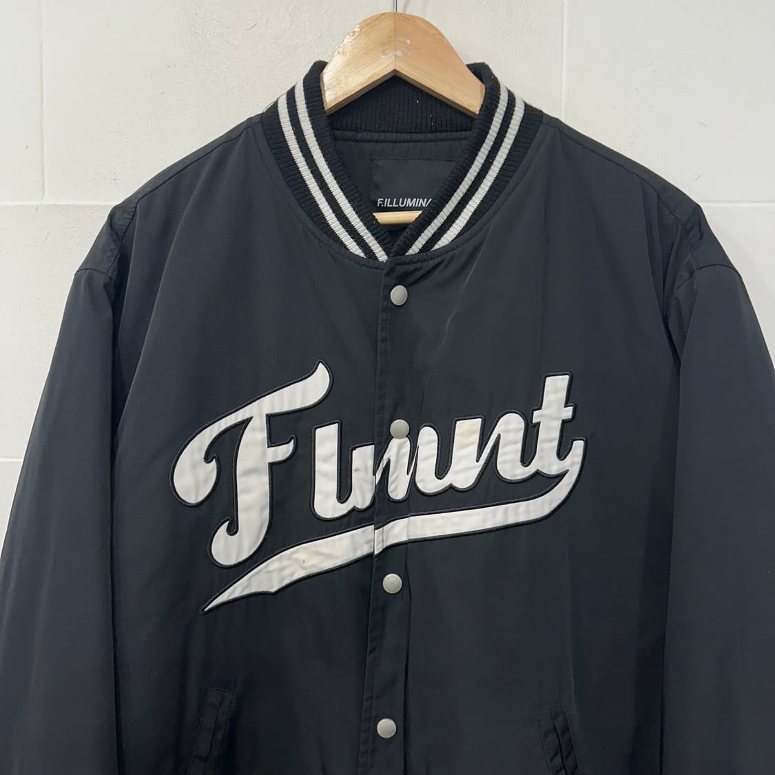 필루미네이트 바시티 자켓 상품이미지2