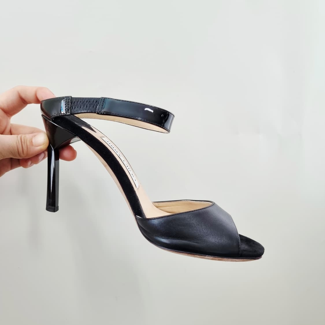 지미추 레더 샌들힐 하이힐 슈즈 구두 오픈토힐 (235/표기36.5) 상품이미지2