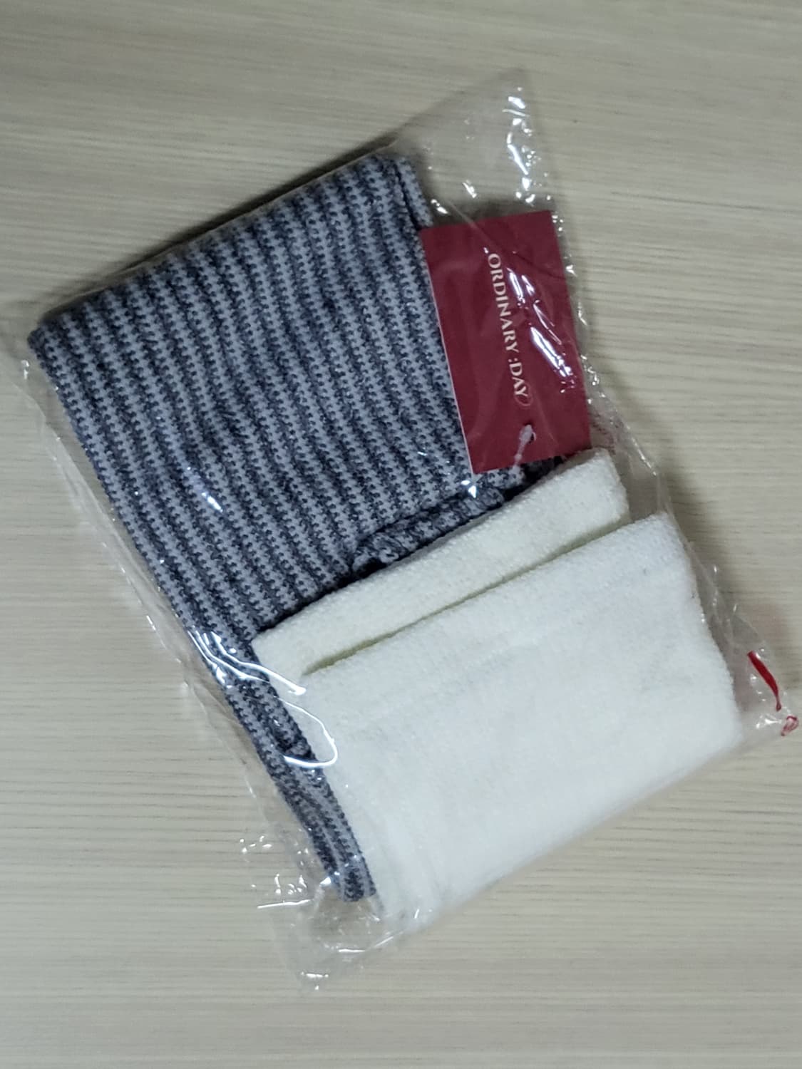 보통의날 얼그레이 배색 니트 레그워머 보카 그레이 새상품 상품이미지3