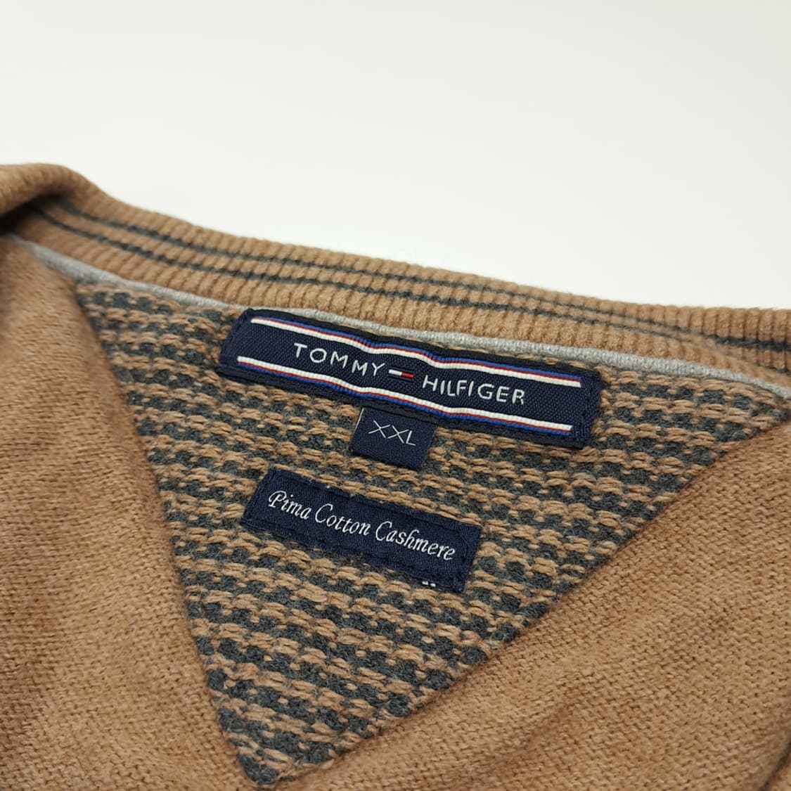 CL949 2XL 타미힐피거 00s 피마코튼캐시미어 카멜 V넥 니트 상품이미지3