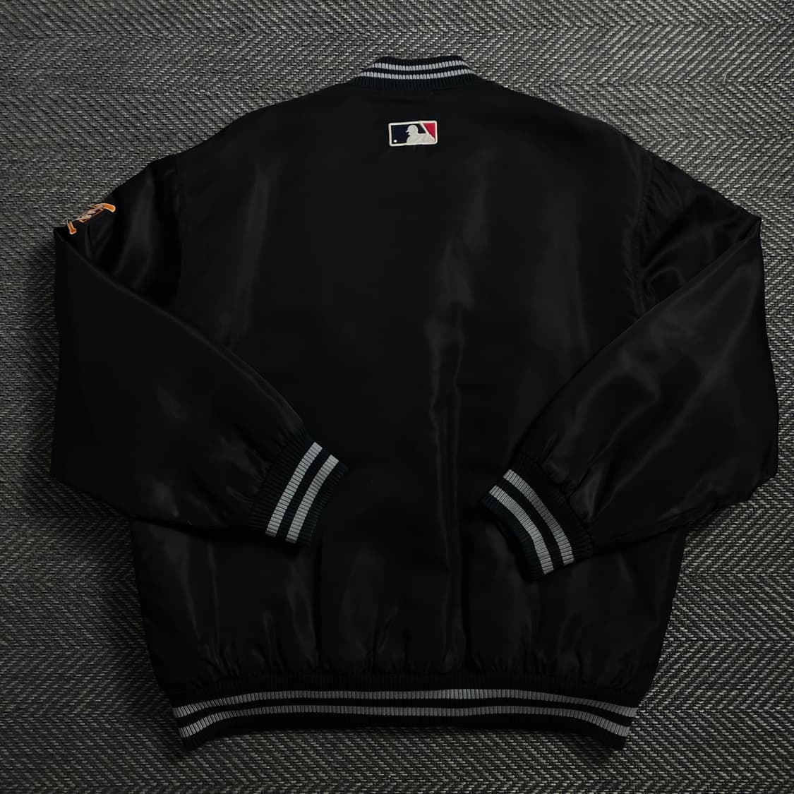 MLB 샌프란시스코 자이언츠 사틴 바시티 자켓y 4052 상품이미지5