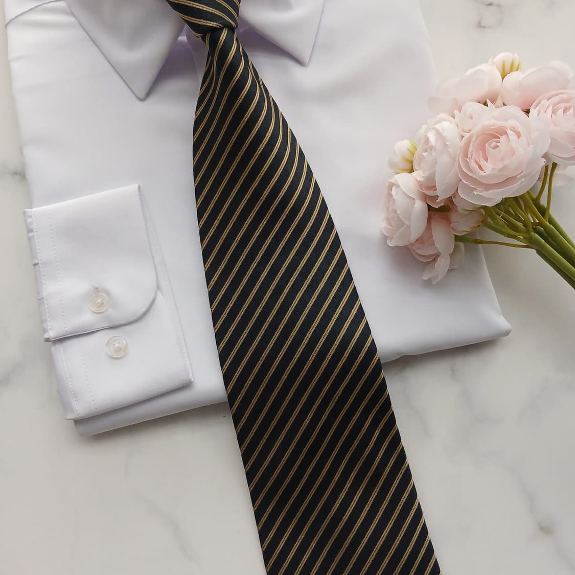 아쿠아스큐텀 실크 스트라이프 넥타이 9.3cm A+등급 A18611
 상품이미지5