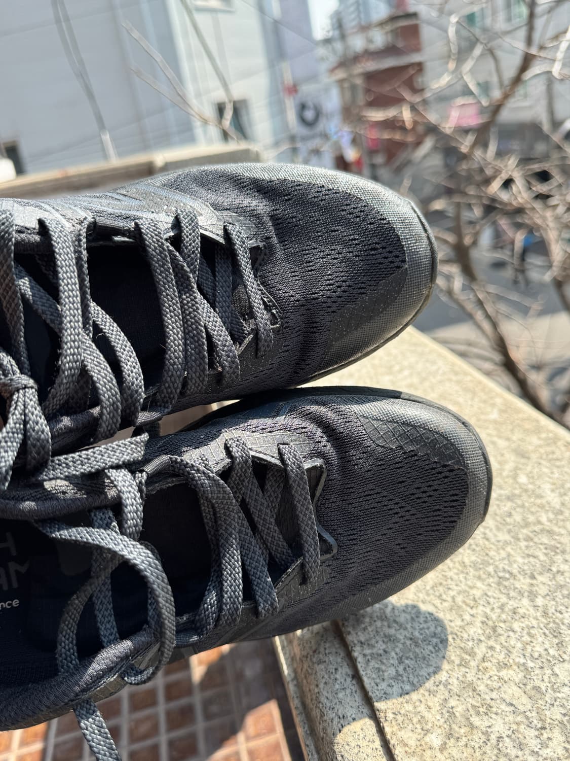 뉴발란스 프레쉬폼 이에로 v9 고어텍스 블랙 270mm 상품이미지3