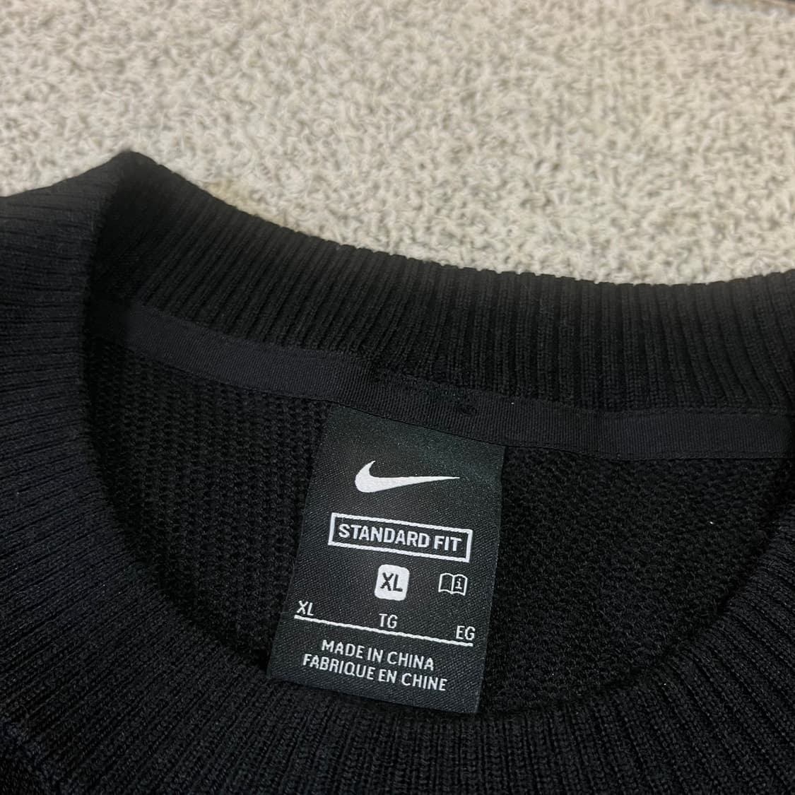 나이키 스우시 크루넥 니트 상품이미지4