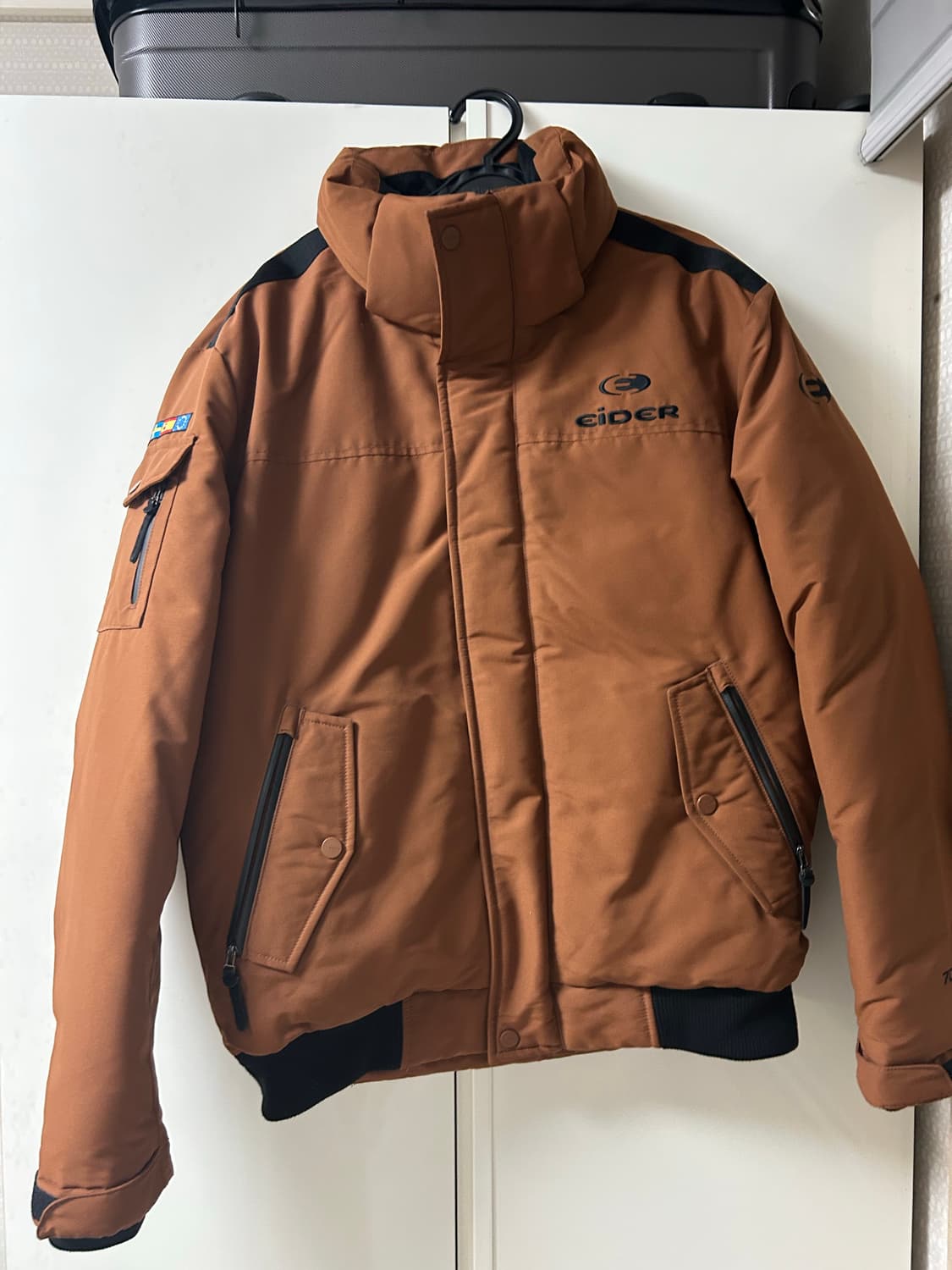 아이더 패딩 상품이미지1