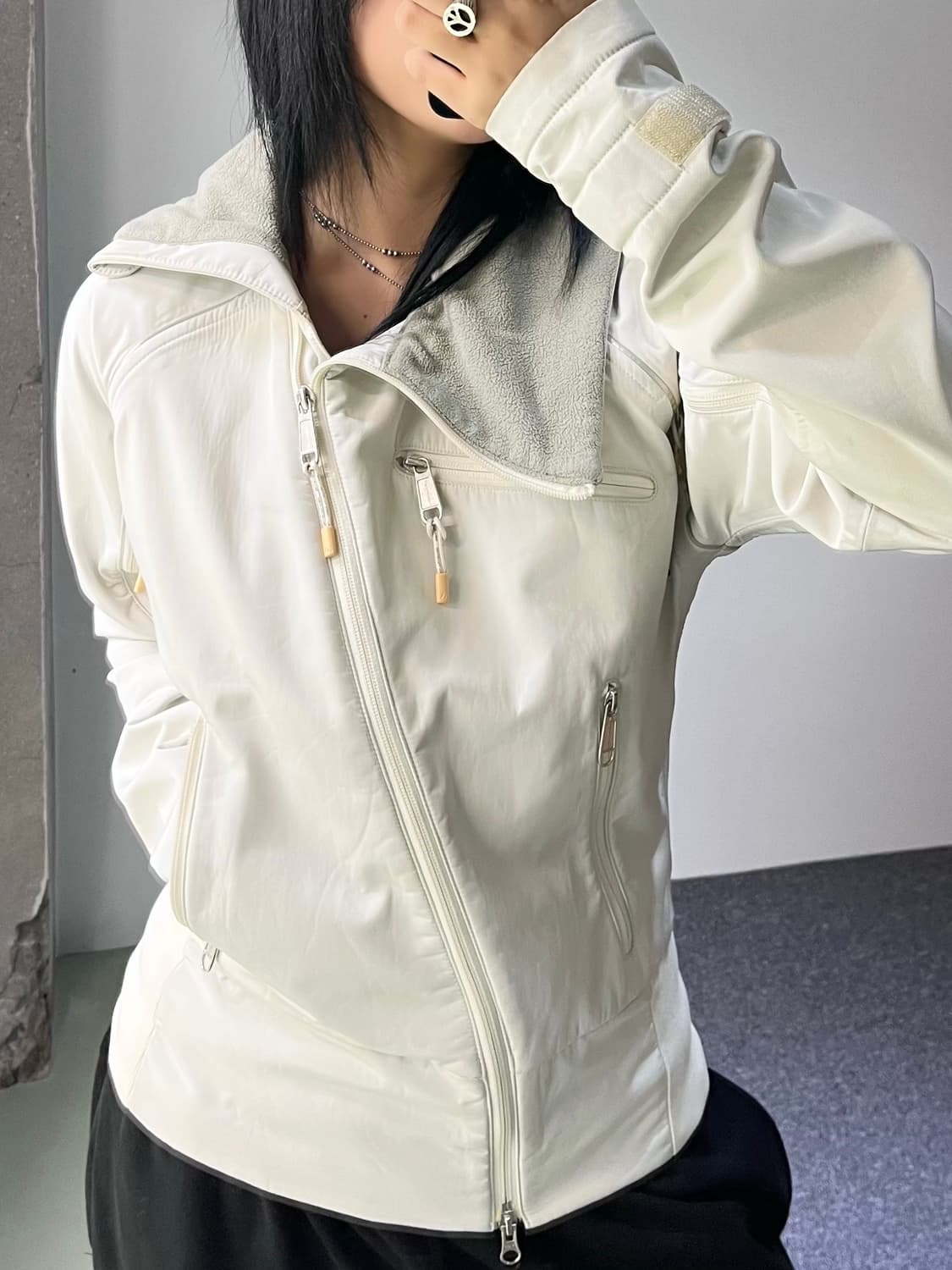 아디다스 X 스텔라 매카트니 투웨이 소프트쉘 자켓 상품이미지5