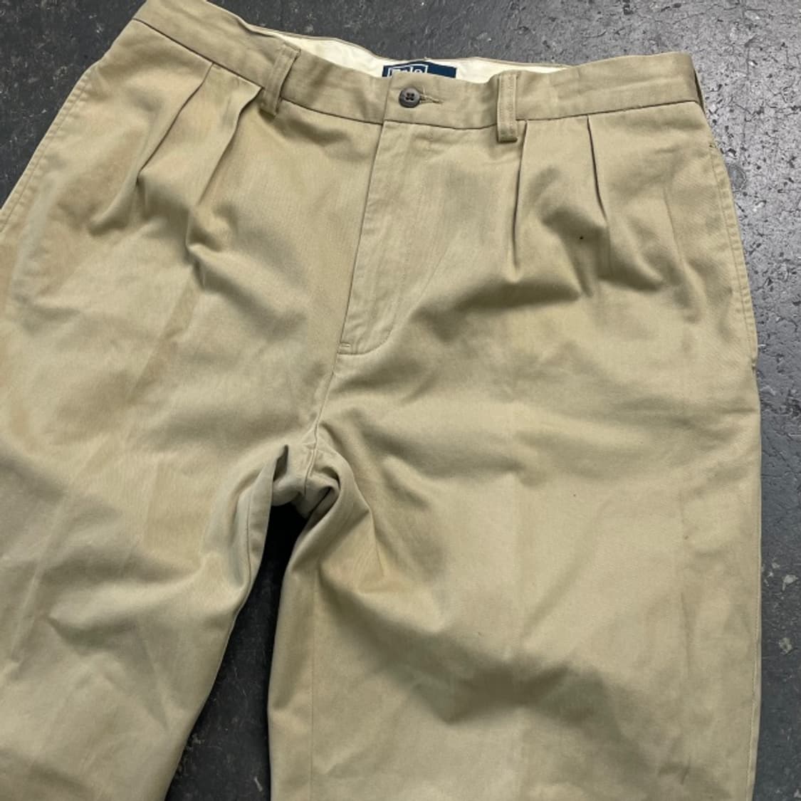 34 폴로 투턱 치노팬츠  상품이미지2