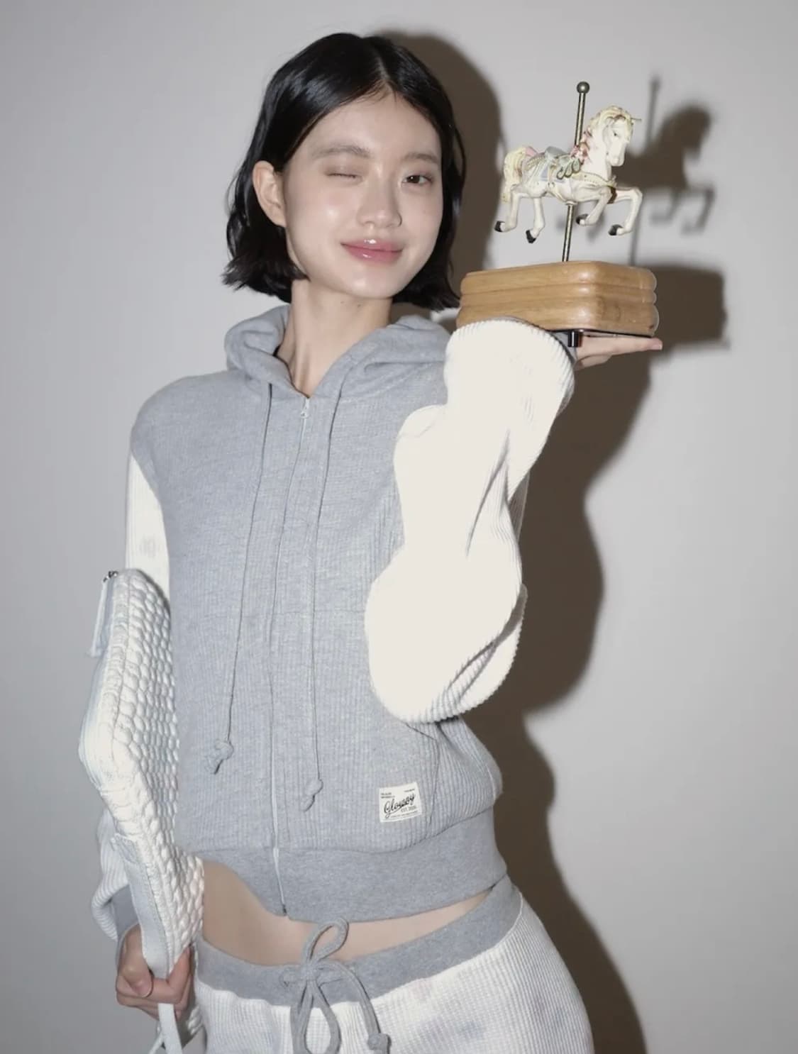 글로니 CONTRAST DREAMY WAFFLE HOODIE 상품이미지5