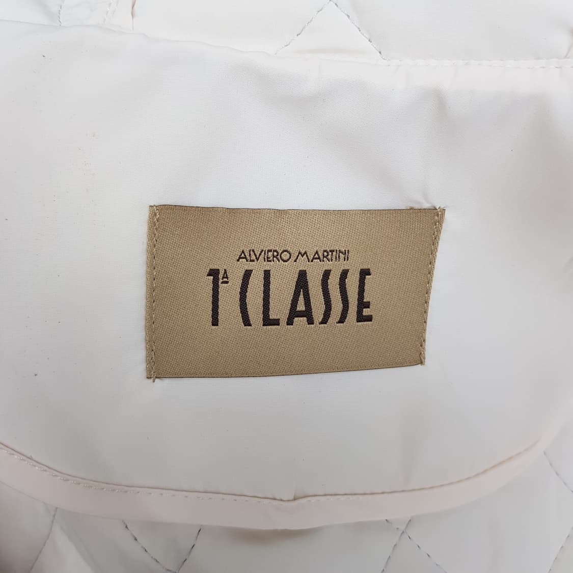 프리미클라쎄 2025 오션 퀄팅 점퍼 95사이즈 상품이미지7