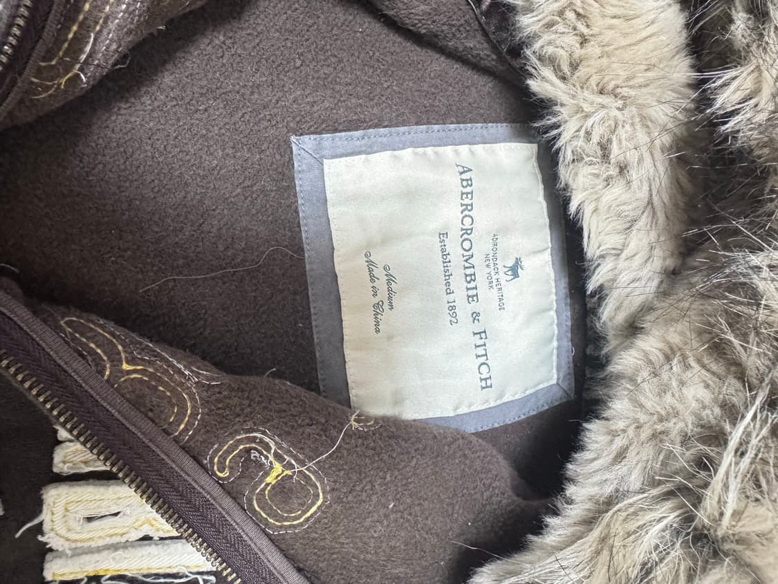 아베크롬비 빈티지 커스텀 브라운 울프죠 딱붙 후드집업 상품이미지2