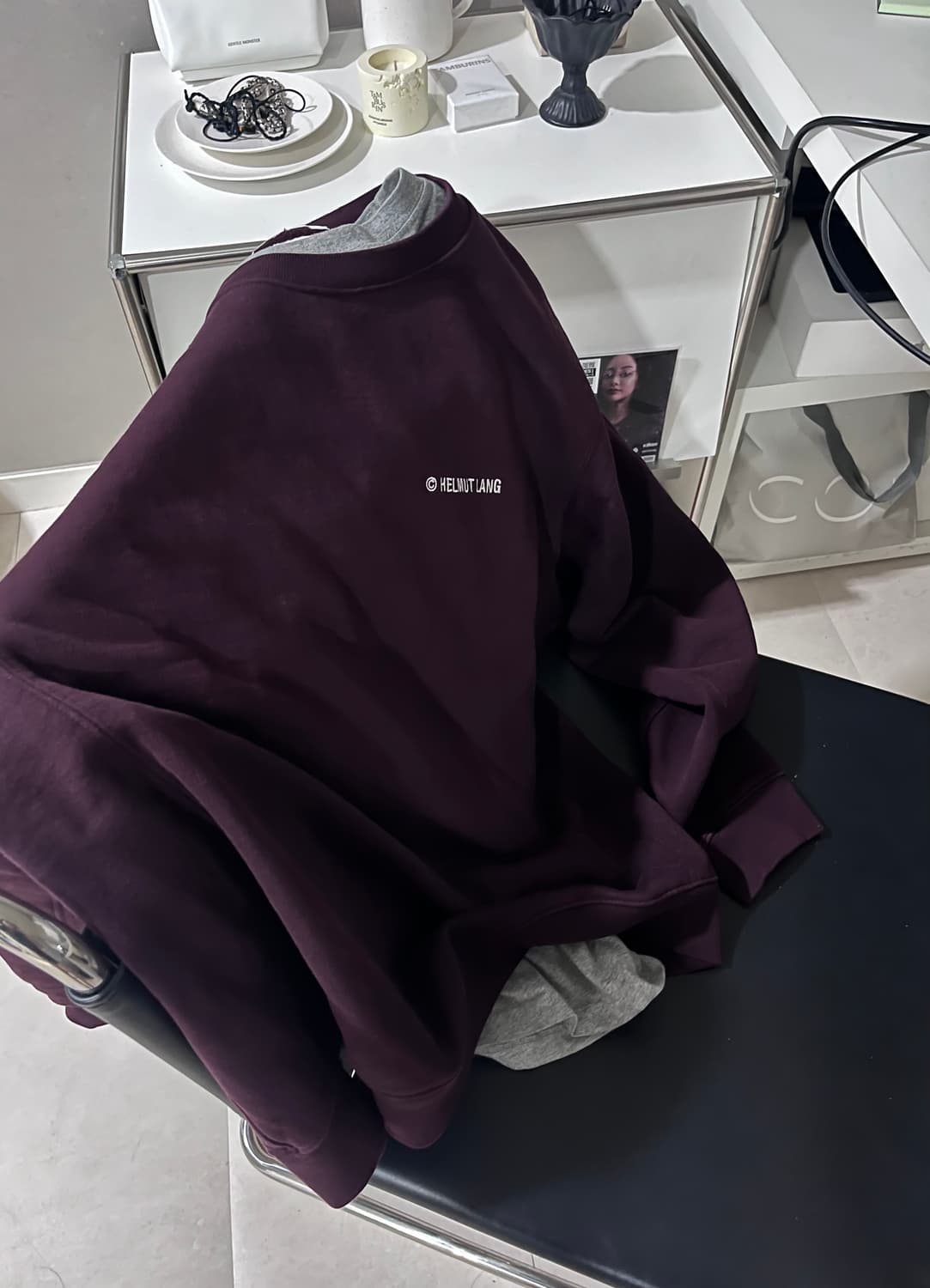 헬무트랭 자수 로고 버건디 맨투맨  상품이미지1