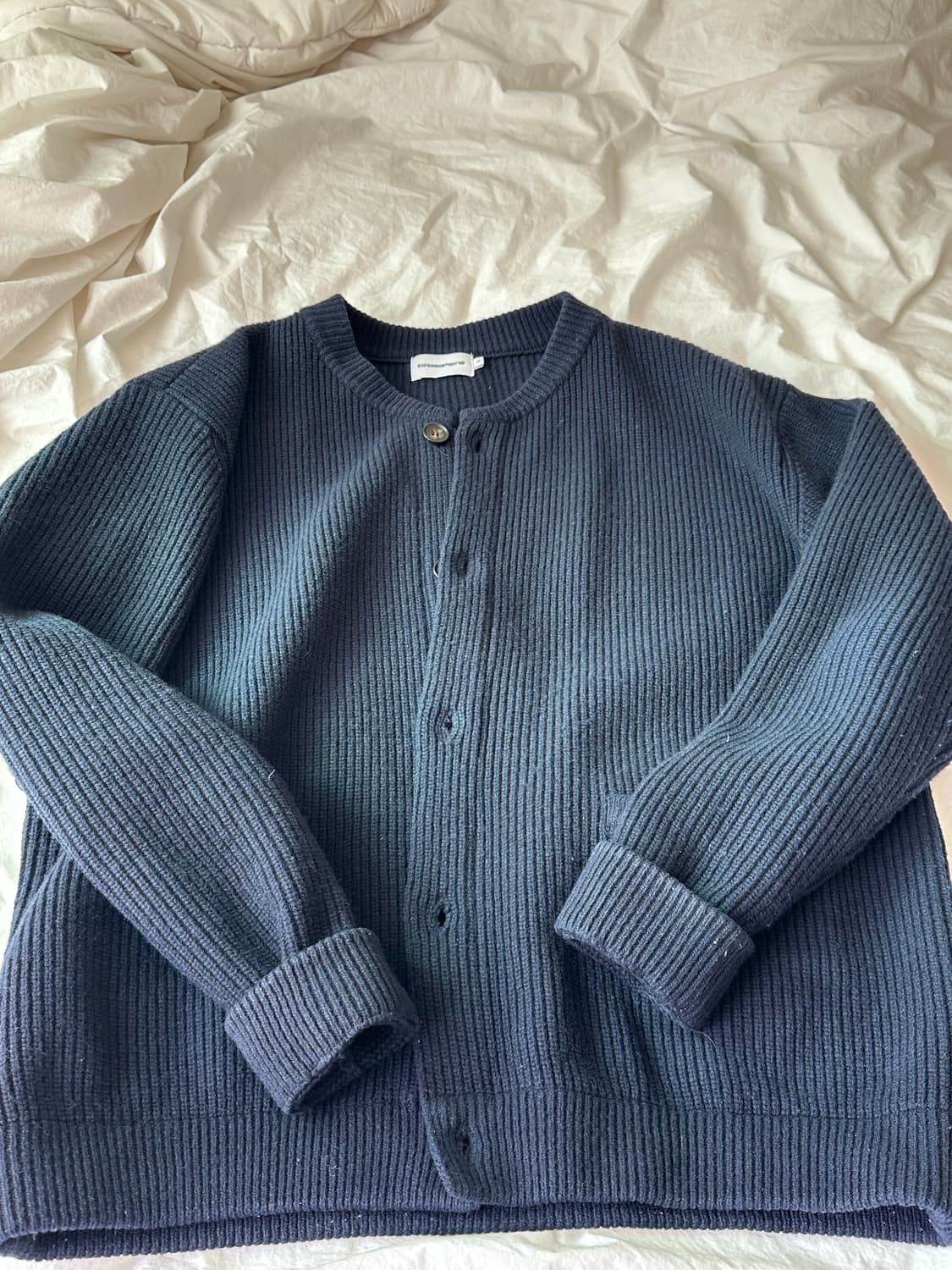 L) 에스피오나지 밀러 헤비웨이트 니트 가디건 팝니다 상품이미지2