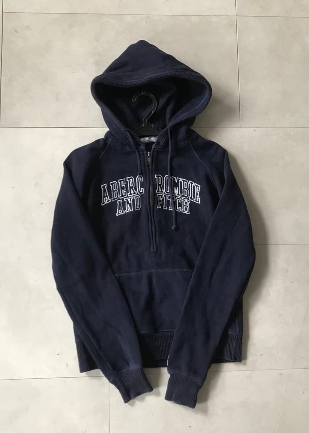 아베크롬비 네이비 후드 반집업 상품이미지1